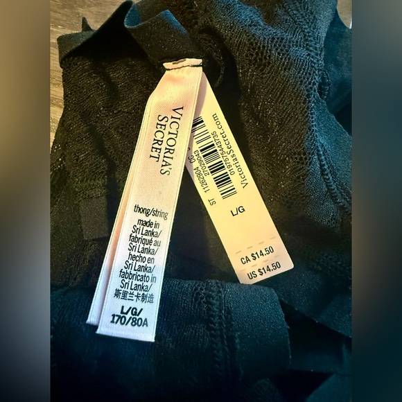 Victoria's Secret Black Thong Lace Panties - Picture 4 of 4